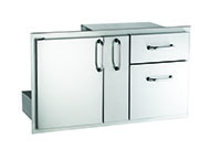 Door and Drawer Combo (33816S)